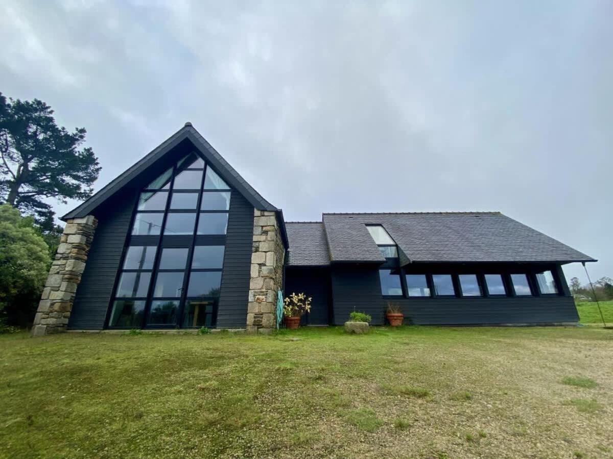 Large Farmhouse With Garden And Sea View For 8 People Locquenole エクステリア 写真